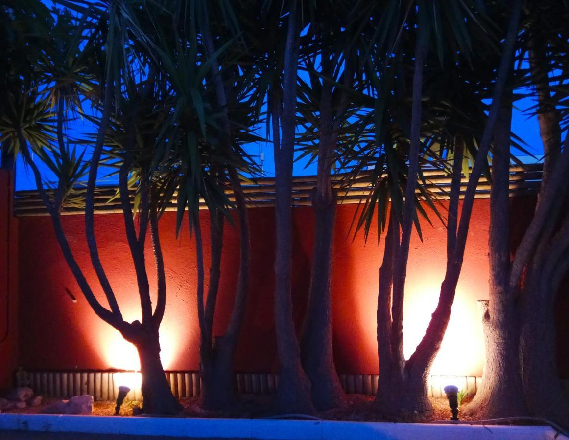 Casablanca El Petit Hotel Deltebre Eksteriør billede