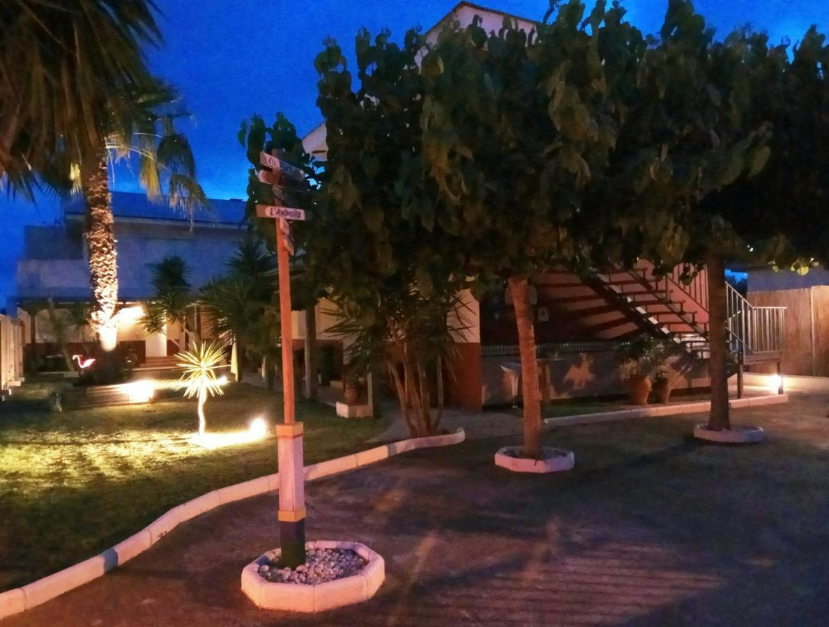 Casablanca El Petit Hotel Deltebre Eksteriør billede